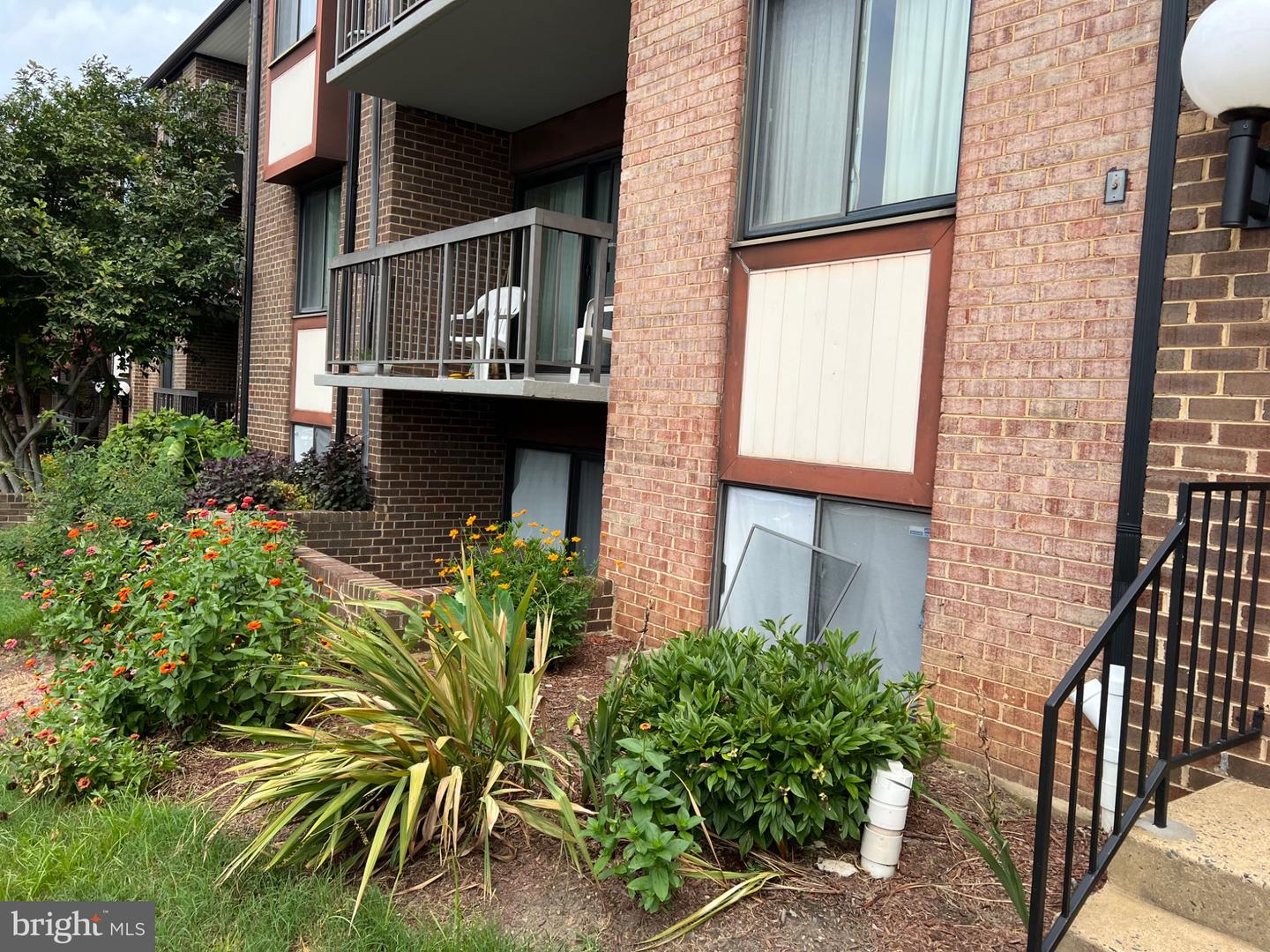 9718 KINGSBRIDGE #1, FAIRFAX, Virginia 22031, 1 Bedroom Bedrooms, 2 Rooms Rooms,1 BathroomBathrooms,Residential,For sale,9718 KINGSBRIDGE #1,VAFX2259062 MLS # VAFX2259062