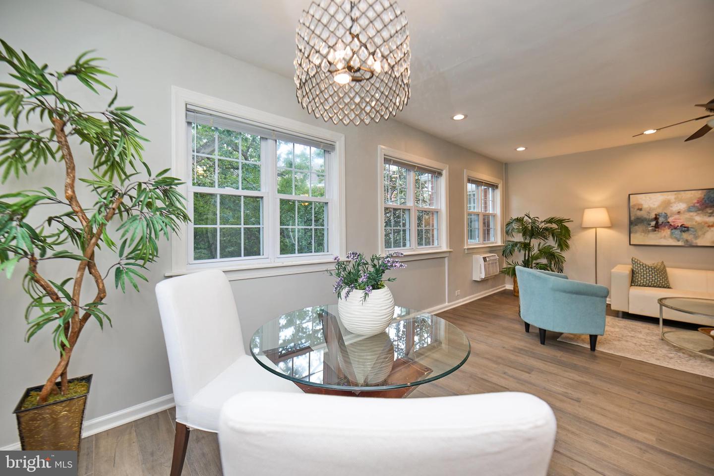 3111 VALLEY DR, ALEXANDRIA, Virginia 22302, 1 Bedroom Bedrooms, 5 Rooms Rooms,1 BathroomBathrooms,Residential,For sale,3111 VALLEY DR,VAAX2048174 MLS # VAAX2048174