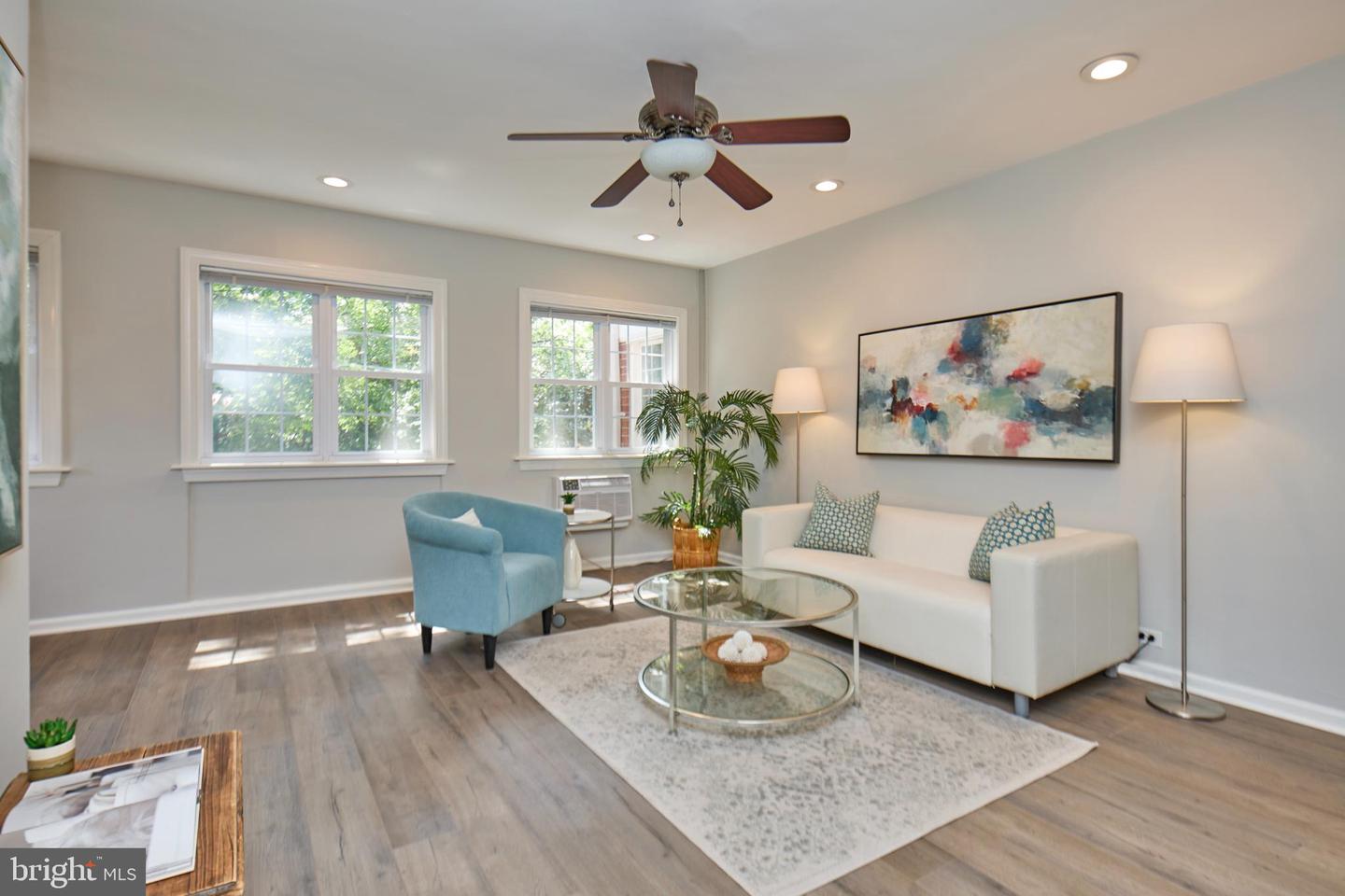 3111 VALLEY DR, ALEXANDRIA, Virginia 22302, 1 Bedroom Bedrooms, 5 Rooms Rooms,1 BathroomBathrooms,Residential,For sale,3111 VALLEY DR,VAAX2048174 MLS # VAAX2048174