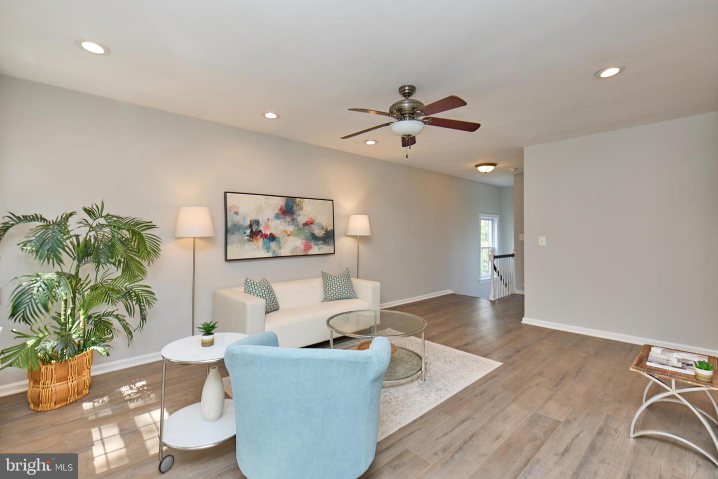 3111 VALLEY DR, ALEXANDRIA, Virginia 22302, 1 Bedroom Bedrooms, 5 Rooms Rooms,1 BathroomBathrooms,Residential,For sale,3111 VALLEY DR,VAAX2048174 MLS # VAAX2048174