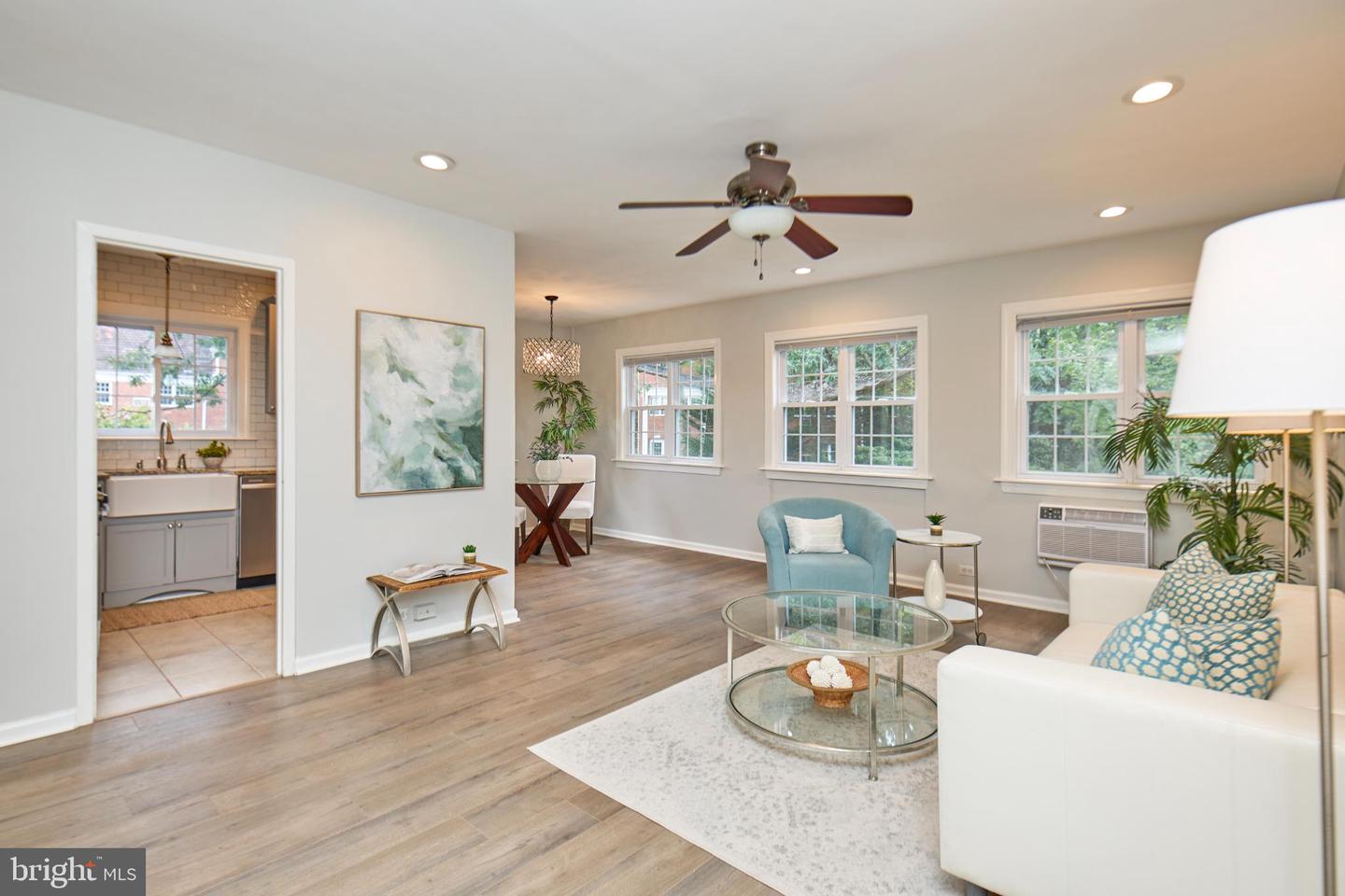 3111 VALLEY DR, ALEXANDRIA, Virginia 22302, 1 Bedroom Bedrooms, 5 Rooms Rooms,1 BathroomBathrooms,Residential,For sale,3111 VALLEY DR,VAAX2048174 MLS # VAAX2048174