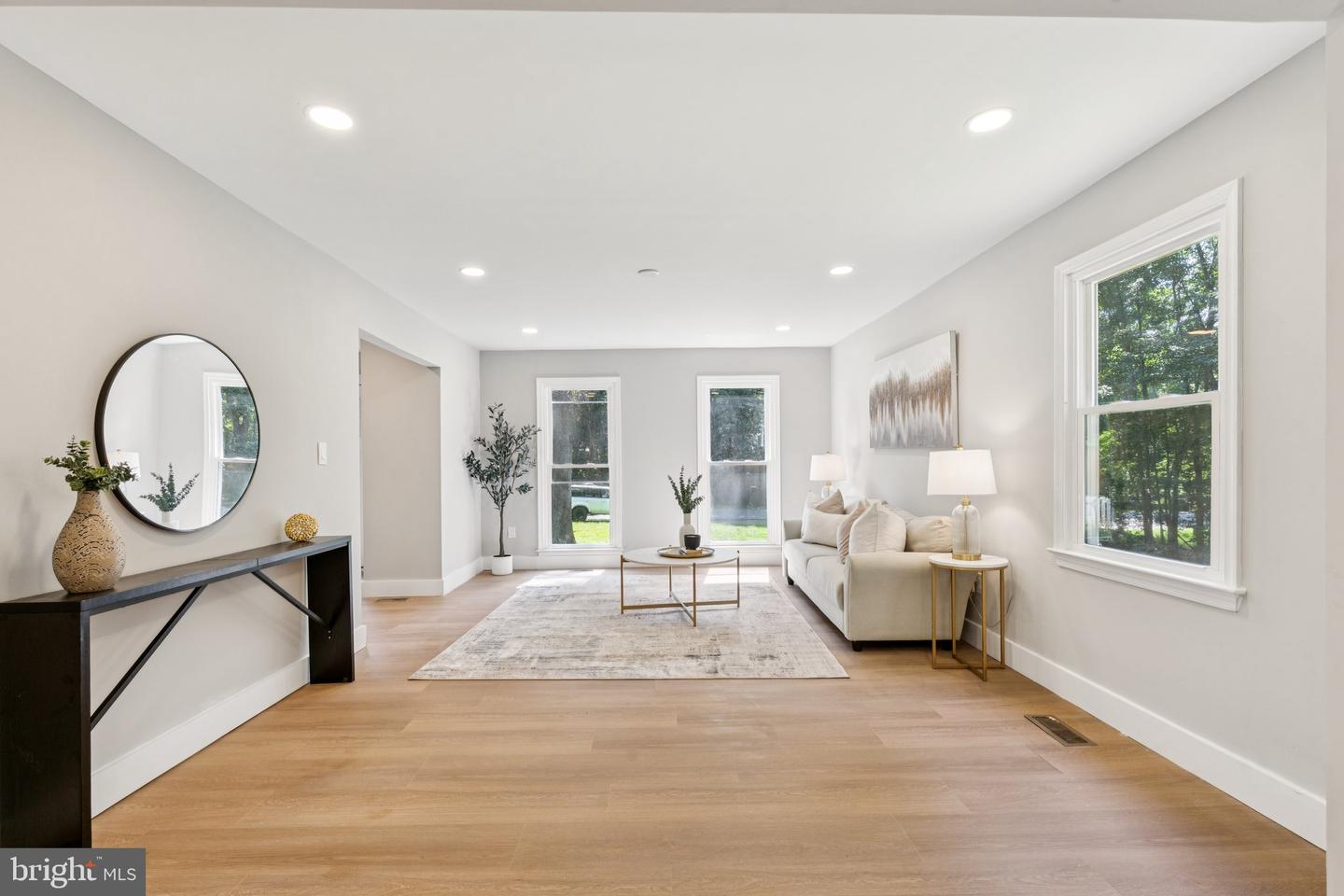 3118 MILLER HEIGHTS RD, OAKTON, Virginia 22124, 5 Bedrooms Bedrooms, ,4 BathroomsBathrooms,Residential,For sale,3118 MILLER HEIGHTS RD,VAFX2259184 MLS # VAFX2259184