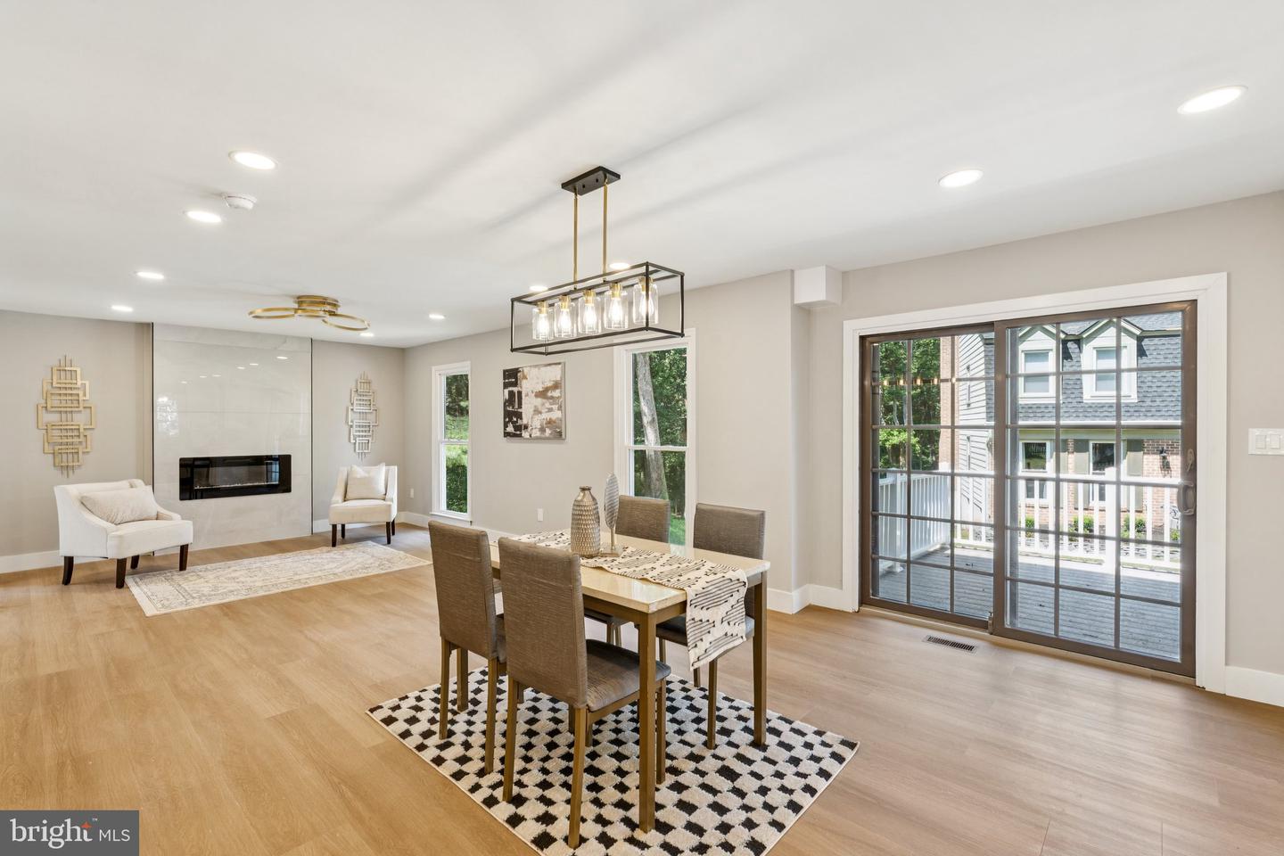 3118 MILLER HEIGHTS RD, OAKTON, Virginia 22124, 5 Bedrooms Bedrooms, ,4 BathroomsBathrooms,Residential,For sale,3118 MILLER HEIGHTS RD,VAFX2259184 MLS # VAFX2259184