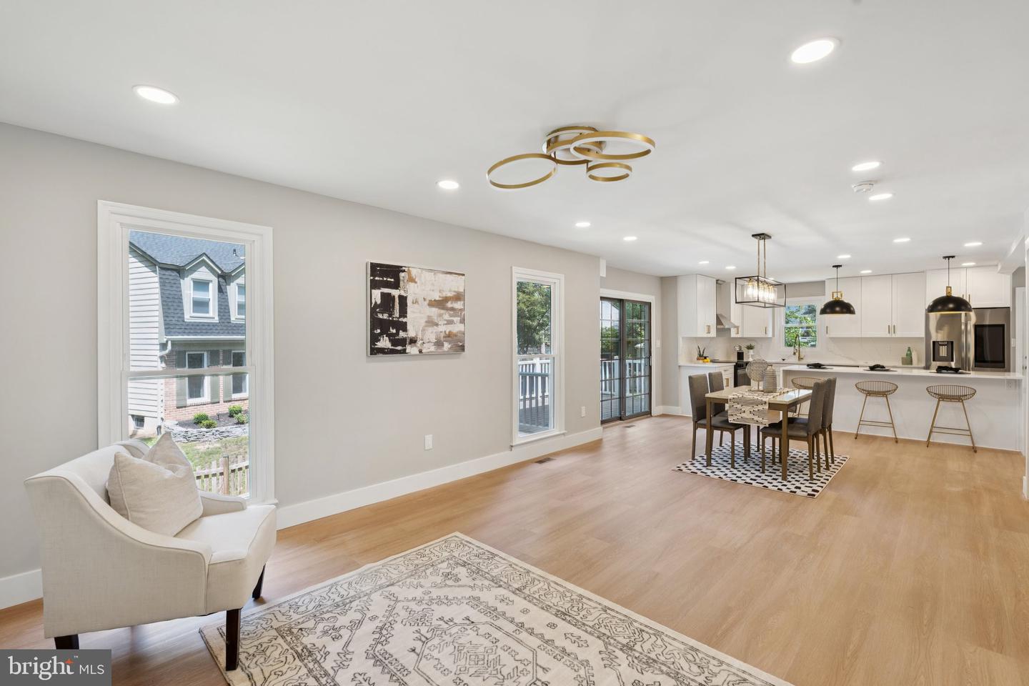 3118 MILLER HEIGHTS RD, OAKTON, Virginia 22124, 5 Bedrooms Bedrooms, ,4 BathroomsBathrooms,Residential,For sale,3118 MILLER HEIGHTS RD,VAFX2259184 MLS # VAFX2259184