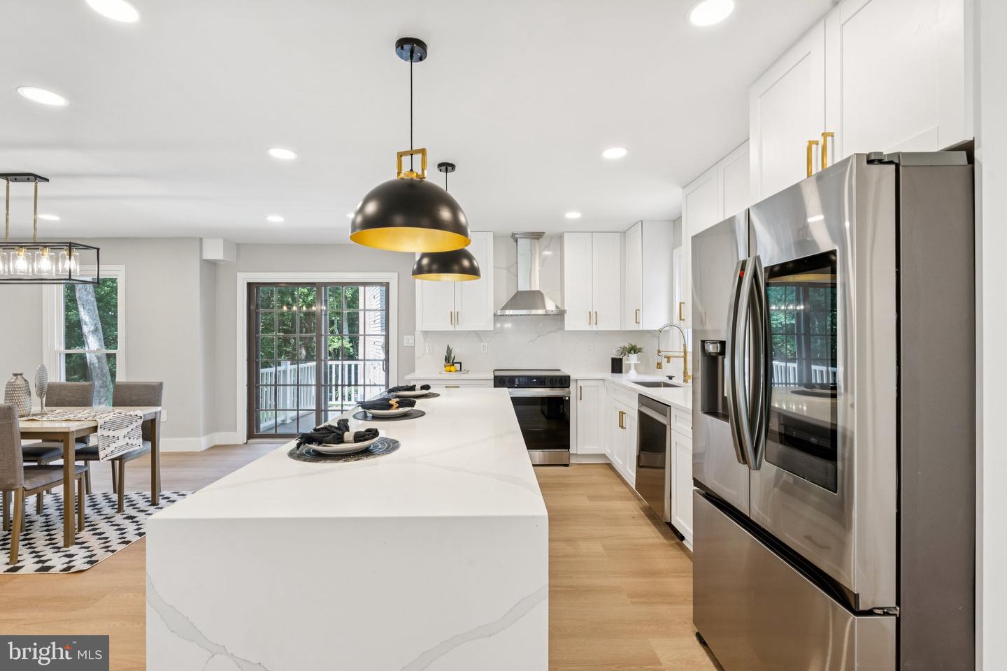 3118 MILLER HEIGHTS RD, OAKTON, Virginia 22124, 5 Bedrooms Bedrooms, ,4 BathroomsBathrooms,Residential,For sale,3118 MILLER HEIGHTS RD,VAFX2259184 MLS # VAFX2259184