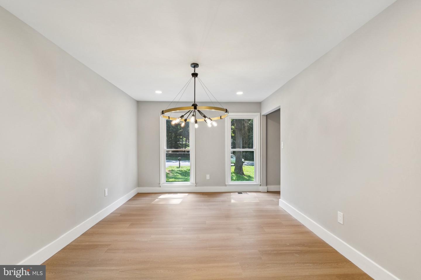 3118 MILLER HEIGHTS RD, OAKTON, Virginia 22124, 5 Bedrooms Bedrooms, ,4 BathroomsBathrooms,Residential,For sale,3118 MILLER HEIGHTS RD,VAFX2259184 MLS # VAFX2259184