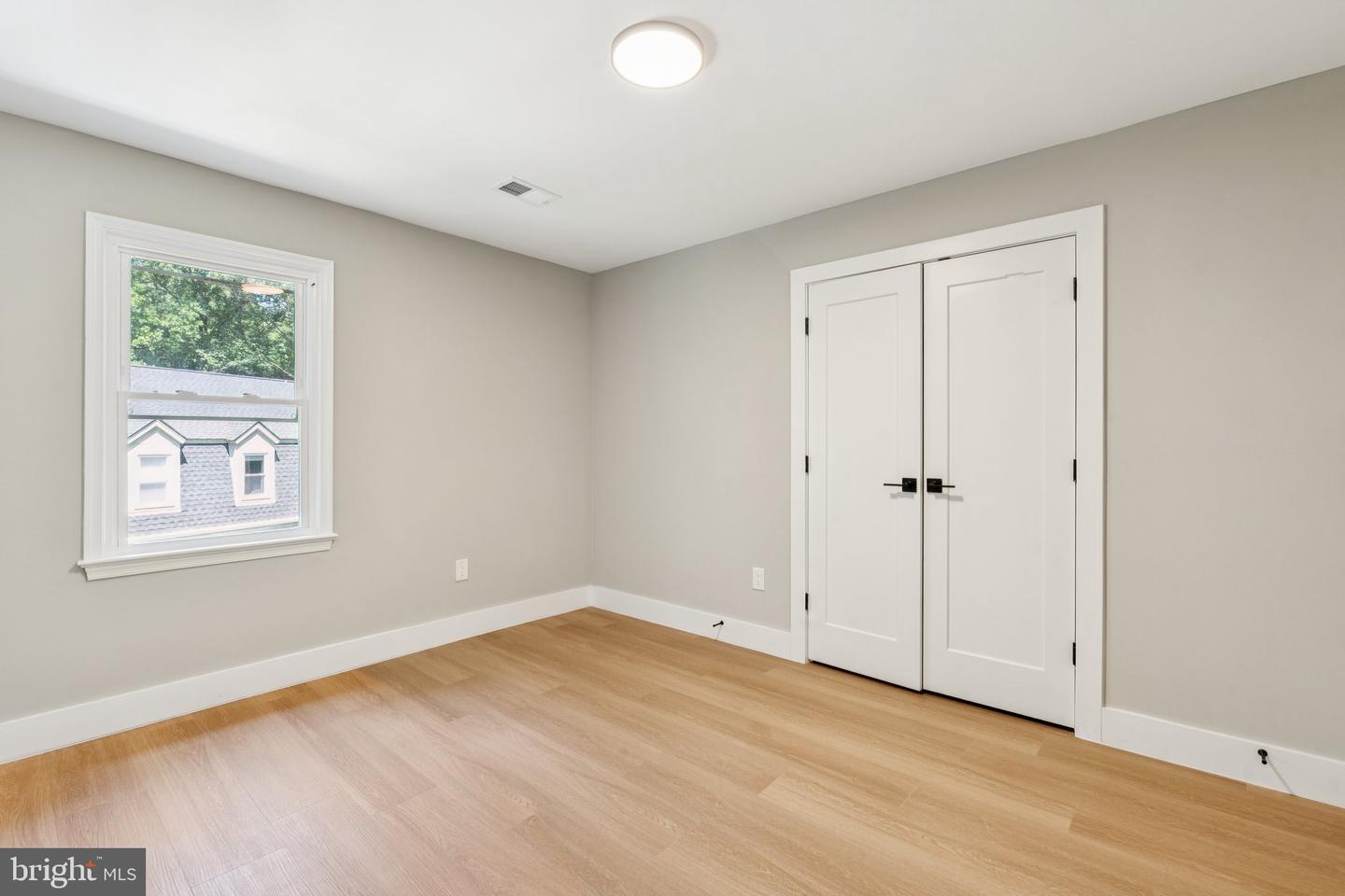 3118 MILLER HEIGHTS RD, OAKTON, Virginia 22124, 5 Bedrooms Bedrooms, ,4 BathroomsBathrooms,Residential,For sale,3118 MILLER HEIGHTS RD,VAFX2259184 MLS # VAFX2259184