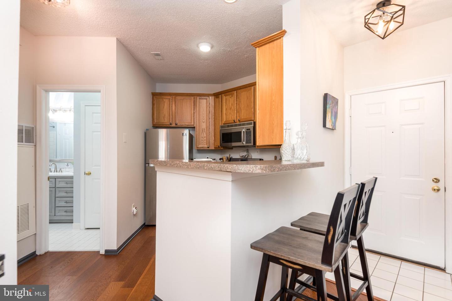 6011 ROSEBUD LN #101, CENTREVILLE, Virginia 20121, 1 Bedroom Bedrooms, ,1 BathroomBathrooms,Residential,For sale,6011 ROSEBUD LN #101,VAFX2259188 MLS # VAFX2259188