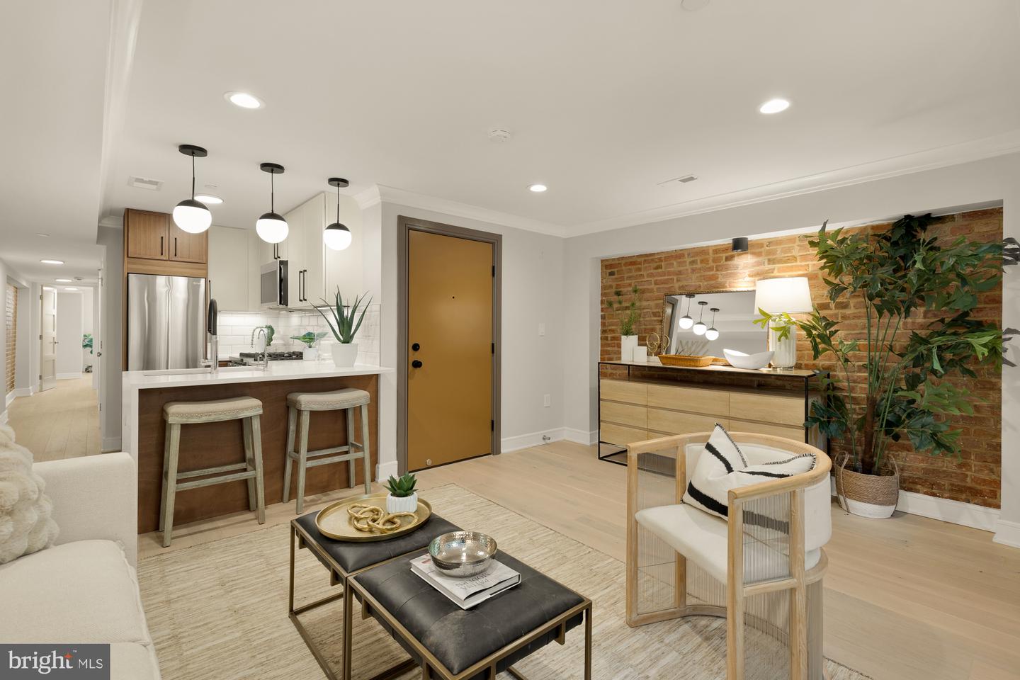 647 G ST SE #2, WASHINGTON, District Of Columbia 20003, 2 Bedrooms Bedrooms, ,2 BathroomsBathrooms,Residential,For sale,647 G ST SE #2,DCDC2213500 MLS # DCDC2213500