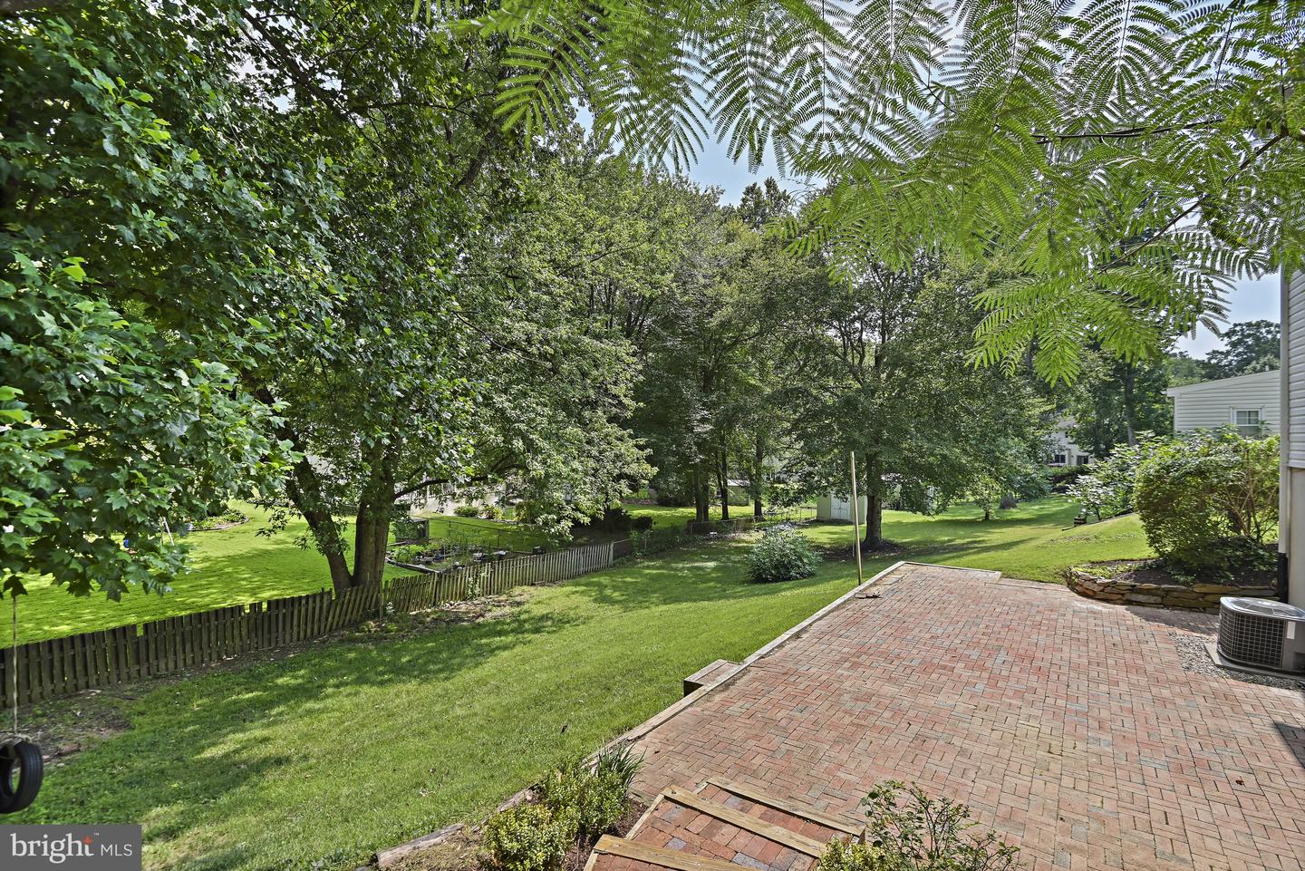 9060 BROOK FORD RD, BURKE, Virginia 22015, 5 Bedrooms Bedrooms, ,3 BathroomsBathrooms,Residential,For sale,9060 BROOK FORD RD,VAFX2259128 MLS # VAFX2259128