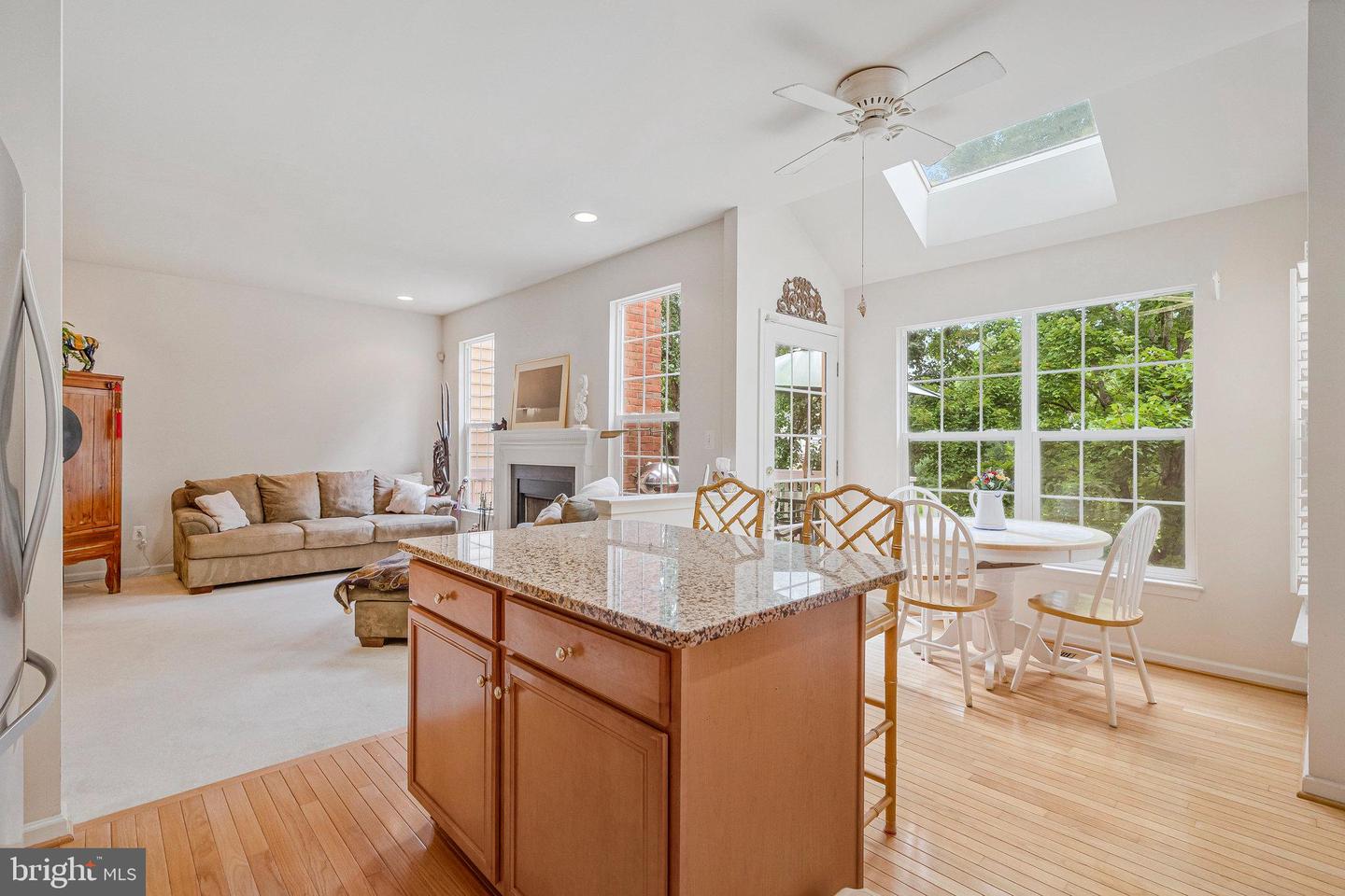 20041 PRESIDENTS CUP TER, ASHBURN, Virginia 20147, 3 Bedrooms Bedrooms, ,2 BathroomsBathrooms,Residential,For sale,20041 PRESIDENTS CUP TER,VALO2103786 MLS # VALO2103786