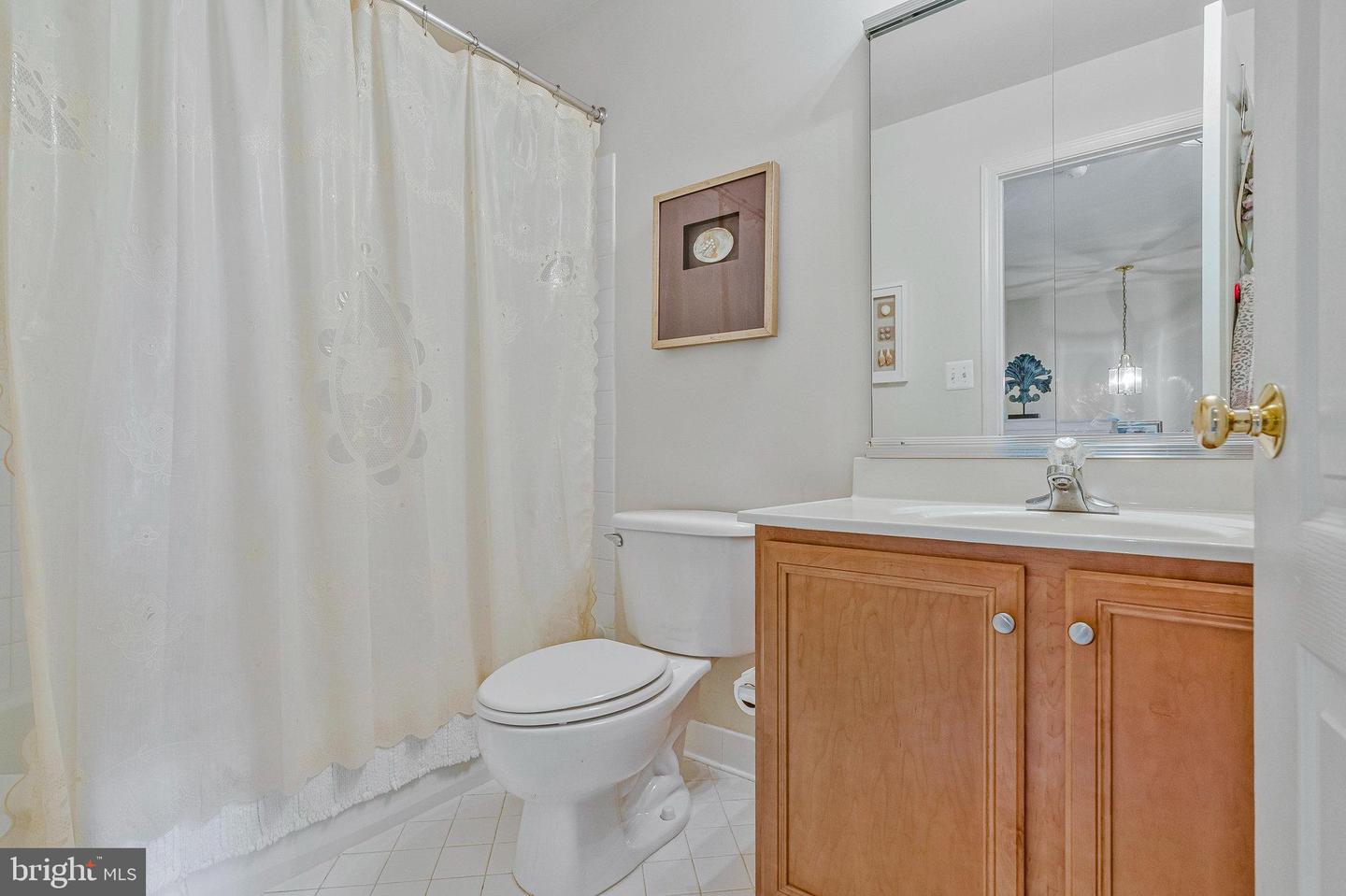 20041 PRESIDENTS CUP TER, ASHBURN, Virginia 20147, 3 Bedrooms Bedrooms, ,2 BathroomsBathrooms,Residential,For sale,20041 PRESIDENTS CUP TER,VALO2103786 MLS # VALO2103786