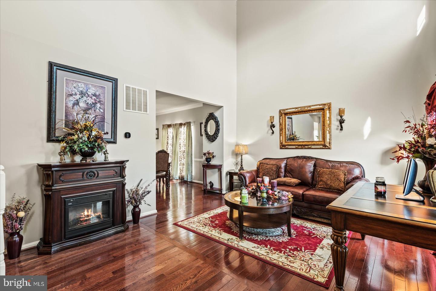 3025 SASSAFRAS TREE CT, DUMFRIES, Virginia 22026, 5 Bedrooms Bedrooms, ,3 BathroomsBathrooms,Residential,For sale,3025 SASSAFRAS TREE CT,VAPW2100668 MLS # VAPW2100668