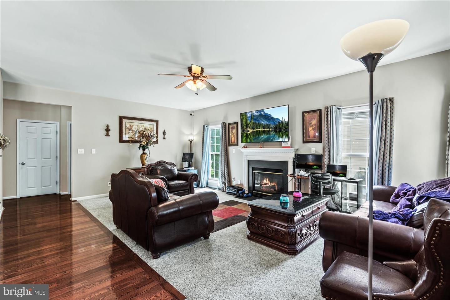 3025 SASSAFRAS TREE CT, DUMFRIES, Virginia 22026, 5 Bedrooms Bedrooms, ,3 BathroomsBathrooms,Residential,For sale,3025 SASSAFRAS TREE CT,VAPW2100668 MLS # VAPW2100668