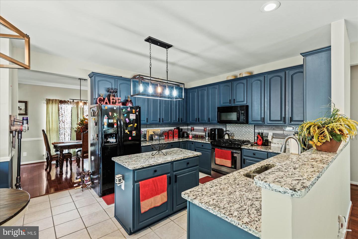 3025 SASSAFRAS TREE CT, DUMFRIES, Virginia 22026, 5 Bedrooms Bedrooms, ,3 BathroomsBathrooms,Residential,For sale,3025 SASSAFRAS TREE CT,VAPW2100668 MLS # VAPW2100668