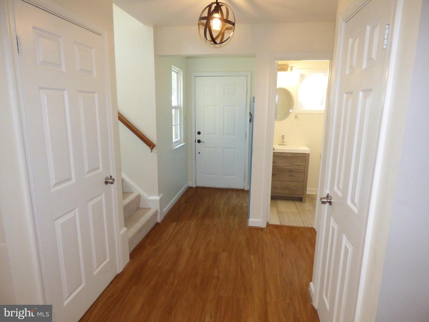 6123 ROCKY WAY CT, CENTREVILLE, Virginia 20120, 3 Bedrooms Bedrooms, ,2 BathroomsBathrooms,Residential,For sale,6123 ROCKY WAY CT,VAFX2259166 MLS # VAFX2259166