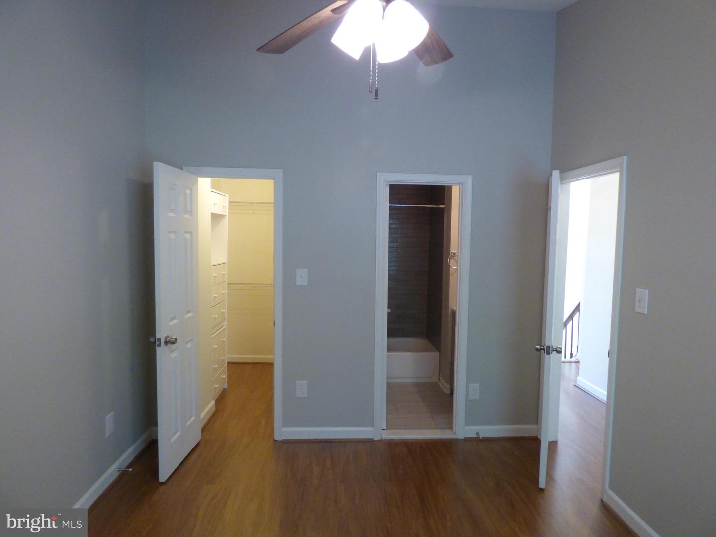 6123 ROCKY WAY CT, CENTREVILLE, Virginia 20120, 3 Bedrooms Bedrooms, ,2 BathroomsBathrooms,Residential,For sale,6123 ROCKY WAY CT,VAFX2259166 MLS # VAFX2259166