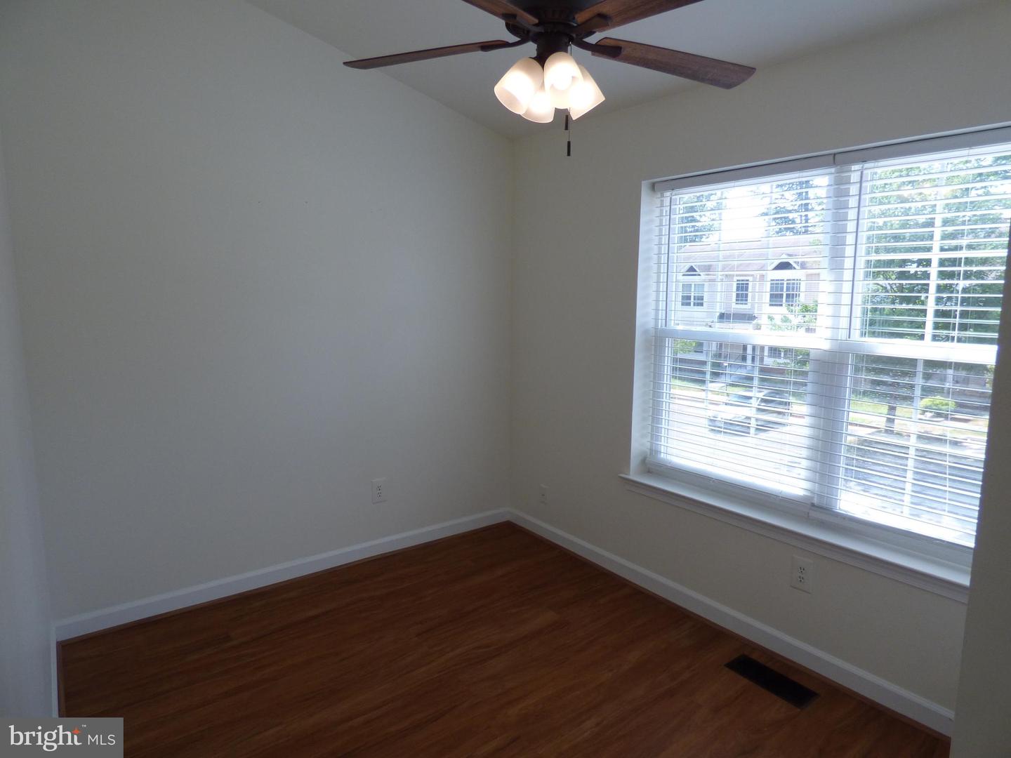 6123 ROCKY WAY CT, CENTREVILLE, Virginia 20120, 3 Bedrooms Bedrooms, ,2 BathroomsBathrooms,Residential,For sale,6123 ROCKY WAY CT,VAFX2259166 MLS # VAFX2259166