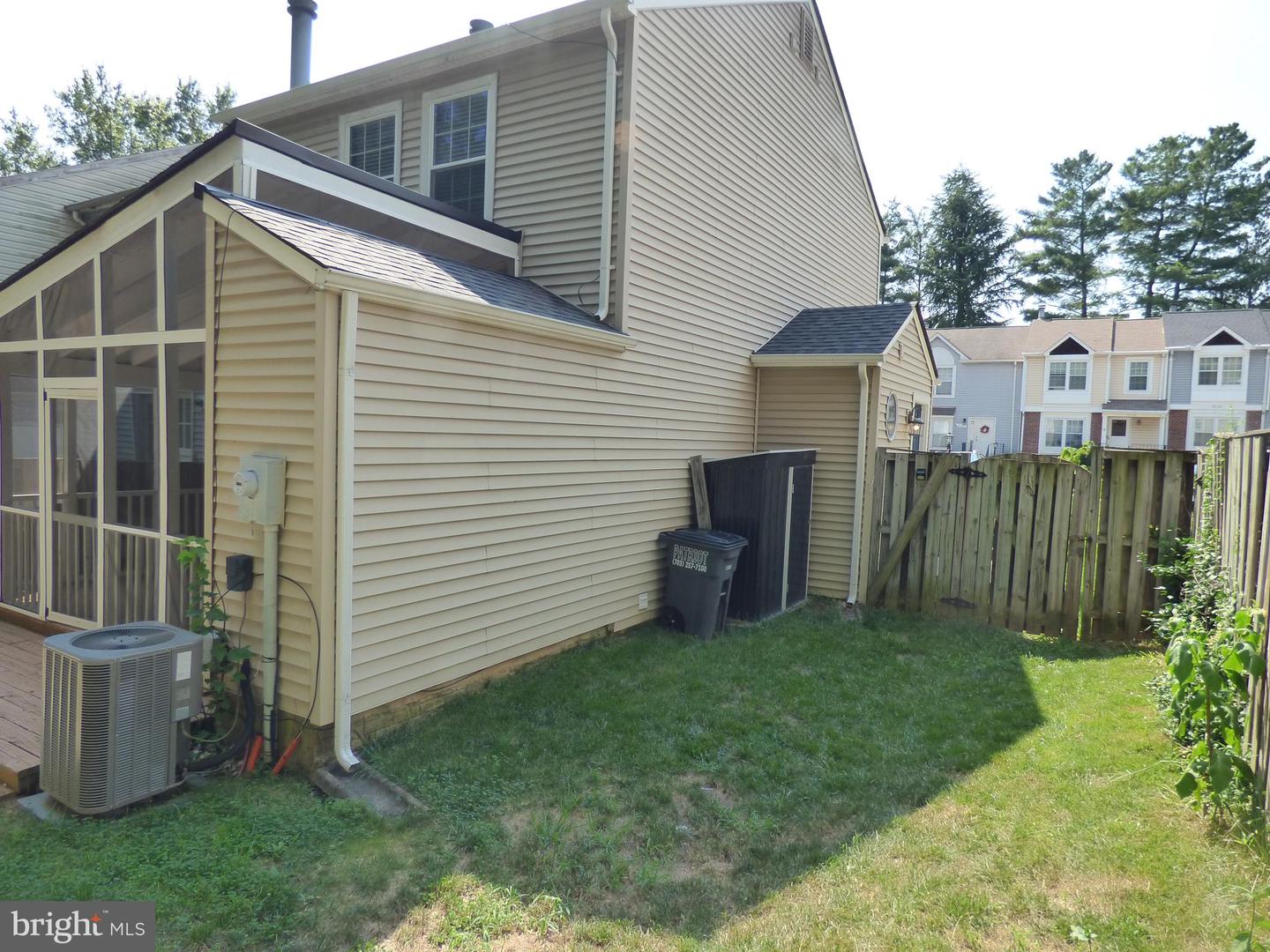 6123 ROCKY WAY CT, CENTREVILLE, Virginia 20120, 3 Bedrooms Bedrooms, ,2 BathroomsBathrooms,Residential,For sale,6123 ROCKY WAY CT,VAFX2259166 MLS # VAFX2259166
