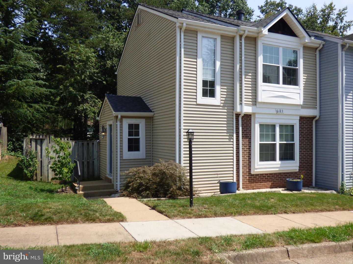 6123 ROCKY WAY CT, CENTREVILLE, Virginia 20120, 3 Bedrooms Bedrooms, ,2 BathroomsBathrooms,Residential,For sale,6123 ROCKY WAY CT,VAFX2259166 MLS # VAFX2259166