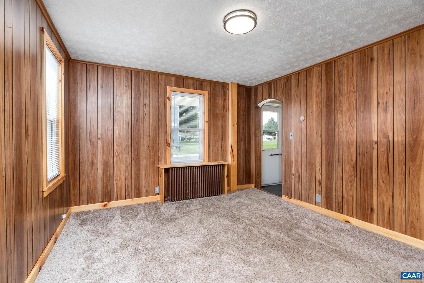 816 NEWTOWN RD, ELKTON, Virginia 22973, 3 Bedrooms Bedrooms, ,1 BathroomBathrooms,Residential,For sale,816 NEWTOWN RD,667426 MLS # 667426