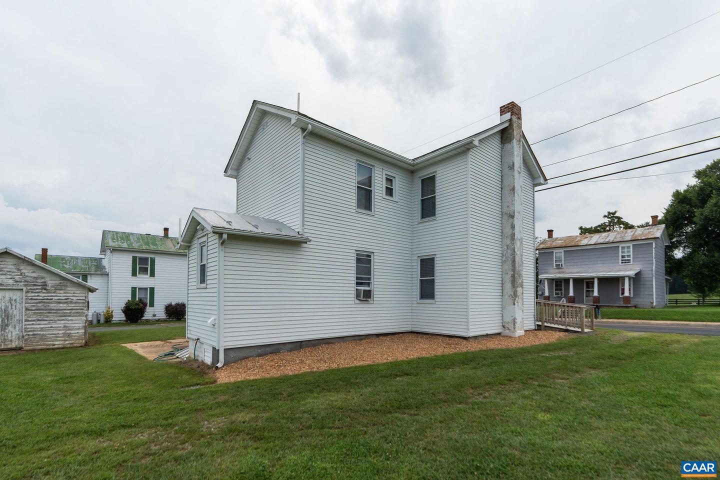 816 NEWTOWN RD, ELKTON, Virginia 22973, 3 Bedrooms Bedrooms, ,1 BathroomBathrooms,Residential,For sale,816 NEWTOWN RD,667426 MLS # 667426