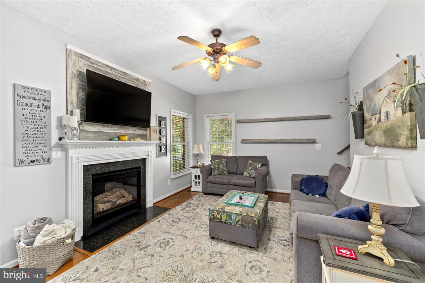 11922 STONEHENGE DR, FREDERICKSBURG, Virginia 22407, 4 Bedrooms Bedrooms, ,2 BathroomsBathrooms,Residential,For sale,11922 STONEHENGE DR,VASP2035198 MLS # VASP2035198