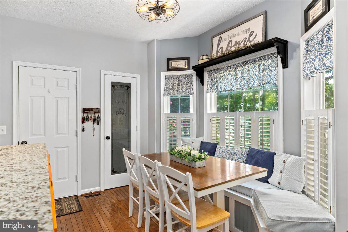11922 STONEHENGE DR, FREDERICKSBURG, Virginia 22407, 4 Bedrooms Bedrooms, ,2 BathroomsBathrooms,Residential,For sale,11922 STONEHENGE DR,VASP2035198 MLS # VASP2035198
