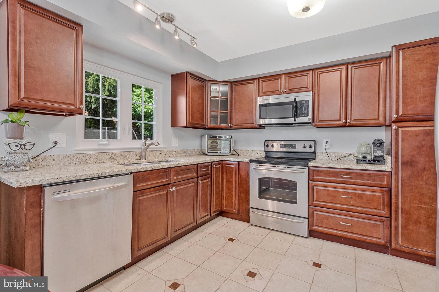 14804 HANCOCK CT, CENTREVILLE, Virginia 20120, 4 Bedrooms Bedrooms, ,2 BathroomsBathrooms,Residential,For sale,14804 HANCOCK CT,VAFX2259216 MLS # VAFX2259216