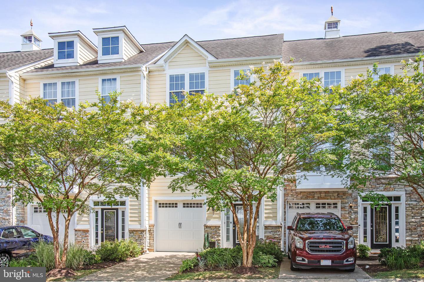 12 BAY VIEW LN, COLONIAL BEACH, Virginia 22443, 4 Bedrooms Bedrooms, 15 Rooms Rooms,3 BathroomsBathrooms,Residential,For sale,12 BAY VIEW LN,VAWE2009448 MLS # VAWE2009448