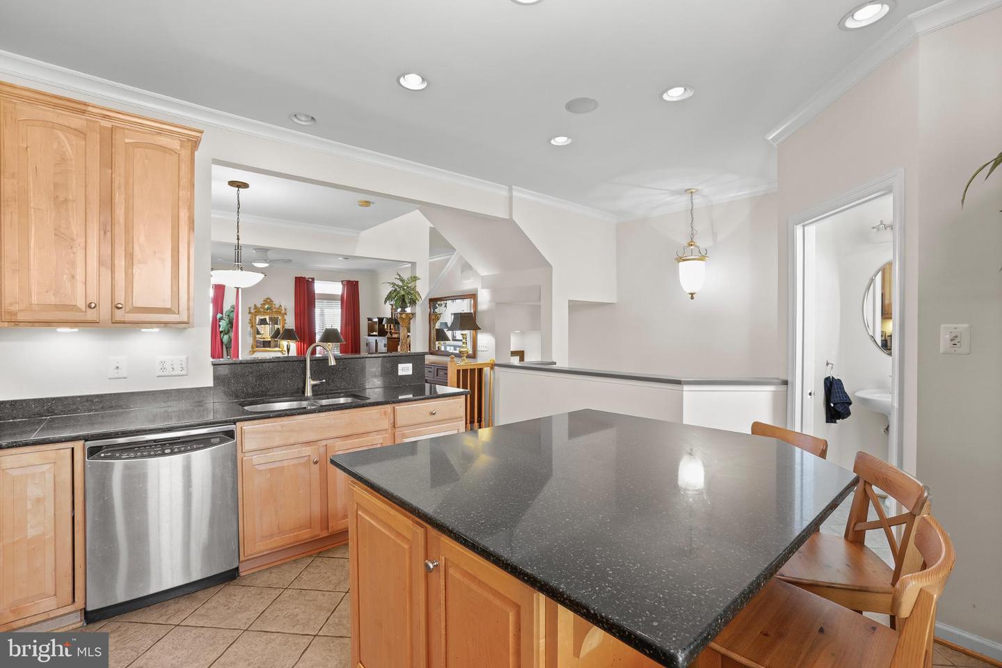 12 BAY VIEW LN, COLONIAL BEACH, Virginia 22443, 4 Bedrooms Bedrooms, 15 Rooms Rooms,3 BathroomsBathrooms,Residential,For sale,12 BAY VIEW LN,VAWE2009448 MLS # VAWE2009448