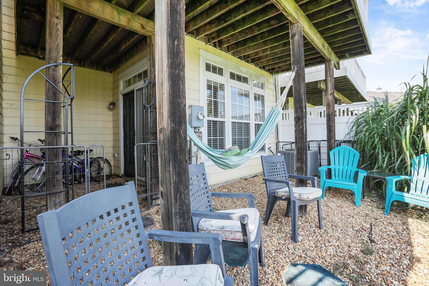 12 BAY VIEW LN, COLONIAL BEACH, Virginia 22443, 4 Bedrooms Bedrooms, 15 Rooms Rooms,3 BathroomsBathrooms,Residential,For sale,12 BAY VIEW LN,VAWE2009448 MLS # VAWE2009448