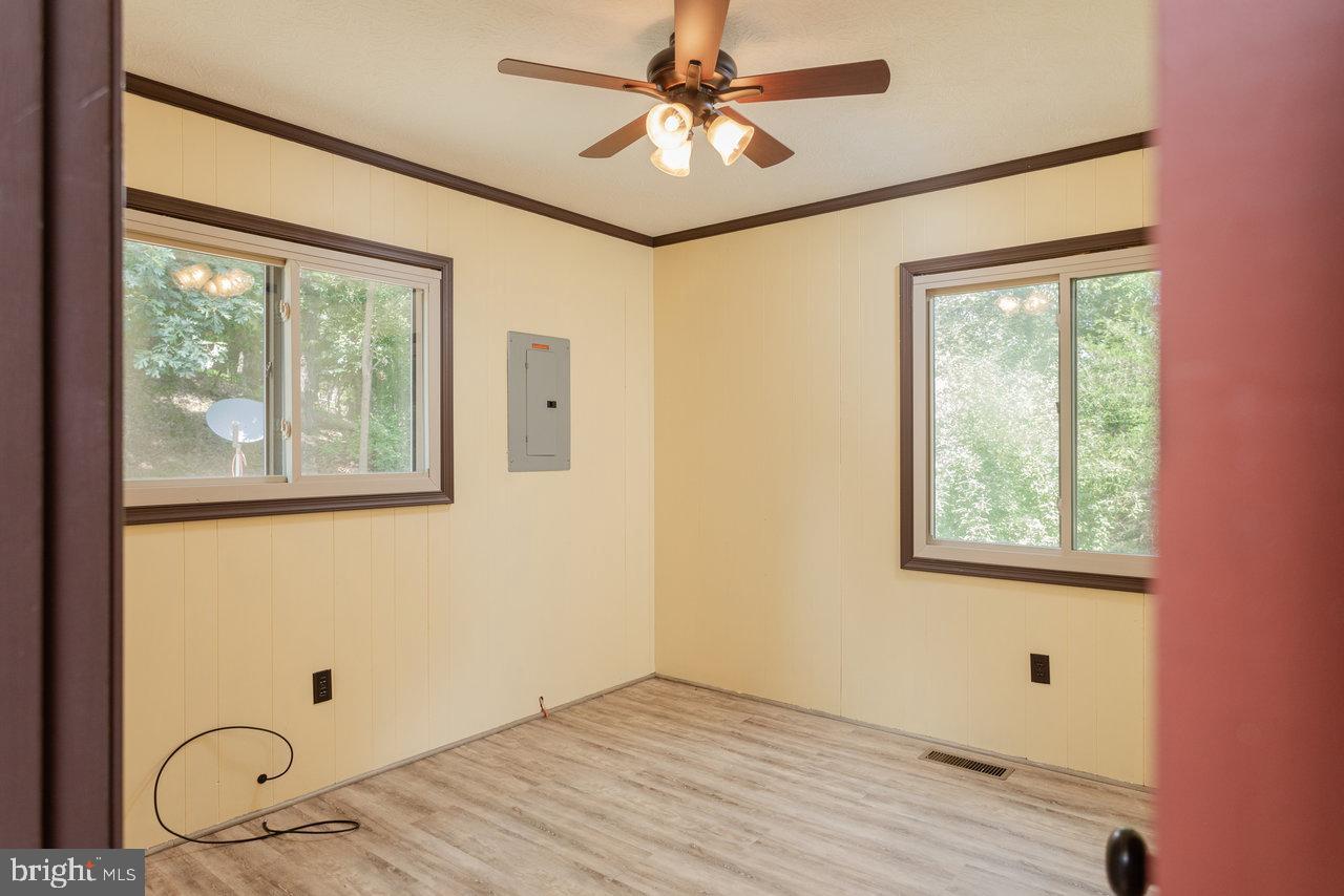 17341 STARSTONE DR, BROADWAY, Virginia 22815, 2 Bedrooms Bedrooms, 3 Rooms Rooms,1 BathroomBathrooms,Residential,For sale,17341 STARSTONE DR,VARO2002474 MLS # VARO2002474