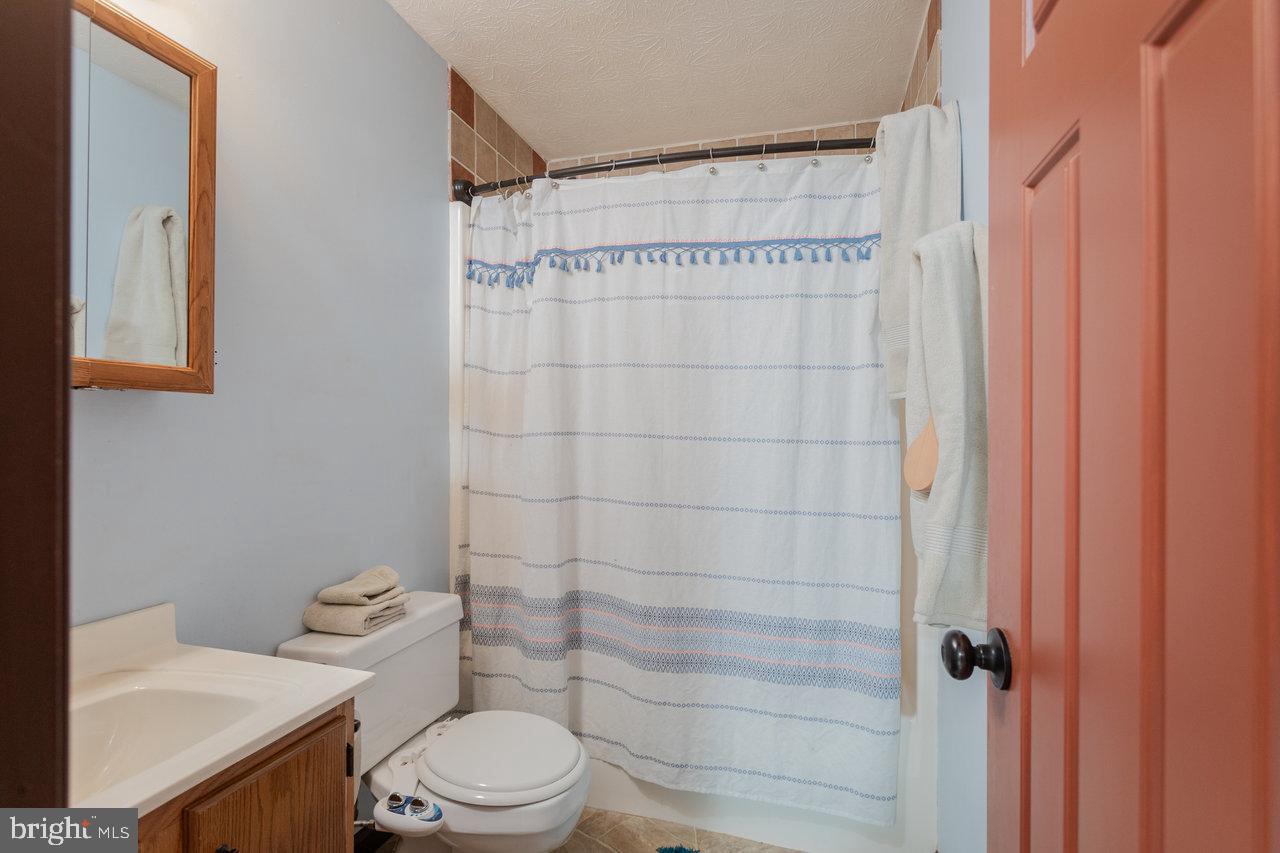 17341 STARSTONE DR, BROADWAY, Virginia 22815, 2 Bedrooms Bedrooms, 3 Rooms Rooms,1 BathroomBathrooms,Residential,For sale,17341 STARSTONE DR,VARO2002474 MLS # VARO2002474