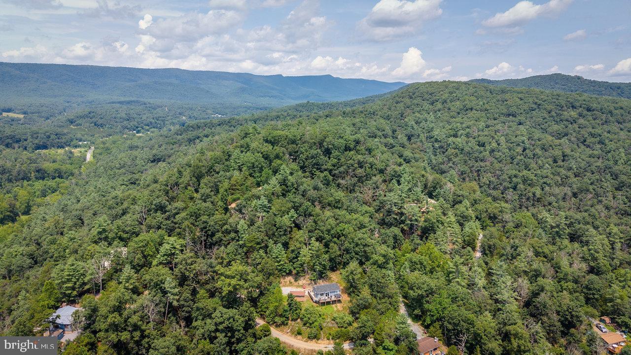 17341 STARSTONE DR, BROADWAY, Virginia 22815, 2 Bedrooms Bedrooms, 3 Rooms Rooms,1 BathroomBathrooms,Residential,For sale,17341 STARSTONE DR,VARO2002474 MLS # VARO2002474