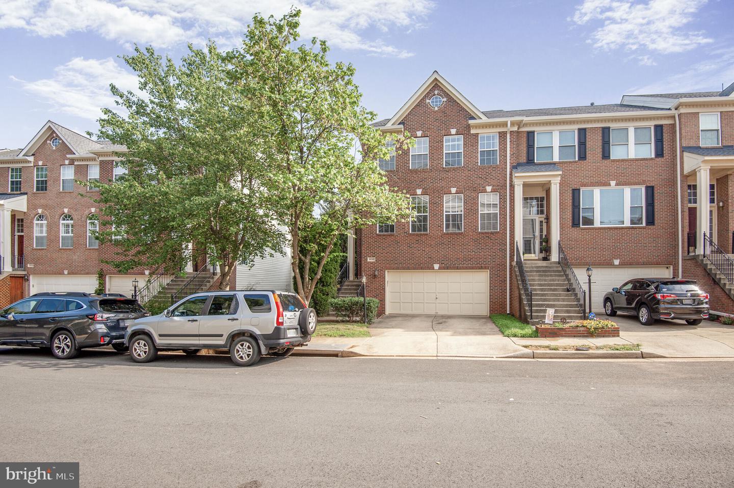 46186 AISQUITH TER, STERLING, Virginia 20165, 3 Bedrooms Bedrooms, 12 Rooms Rooms,3 BathroomsBathrooms,Residential,For sale,46186 AISQUITH TER,VALO2103838 MLS # VALO2103838