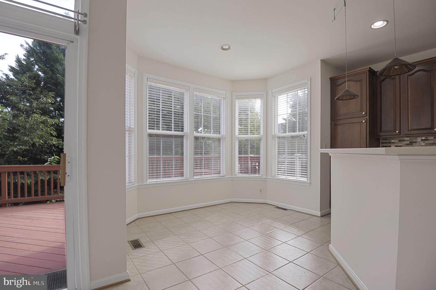 46186 AISQUITH TER, STERLING, Virginia 20165, 3 Bedrooms Bedrooms, 12 Rooms Rooms,3 BathroomsBathrooms,Residential,For sale,46186 AISQUITH TER,VALO2103838 MLS # VALO2103838