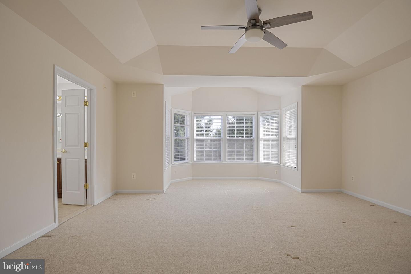 46186 AISQUITH TER, STERLING, Virginia 20165, 3 Bedrooms Bedrooms, 12 Rooms Rooms,3 BathroomsBathrooms,Residential,For sale,46186 AISQUITH TER,VALO2103838 MLS # VALO2103838