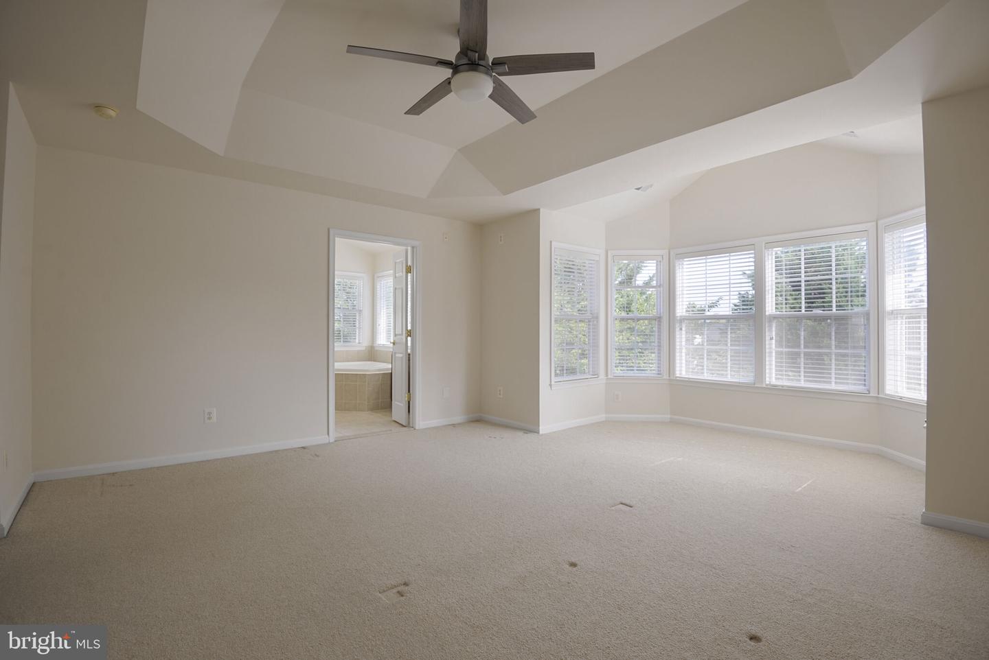 46186 AISQUITH TER, STERLING, Virginia 20165, 3 Bedrooms Bedrooms, 12 Rooms Rooms,3 BathroomsBathrooms,Residential,For sale,46186 AISQUITH TER,VALO2103838 MLS # VALO2103838