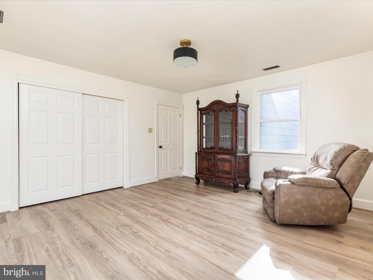939 SEVEN FOUNTAINS RD, FORT VALLEY, Virginia 22652, 3 Bedrooms Bedrooms, ,1 BathroomBathrooms,Residential,For sale,939 SEVEN FOUNTAINS RD,VASH2012168 MLS # VASH2012168