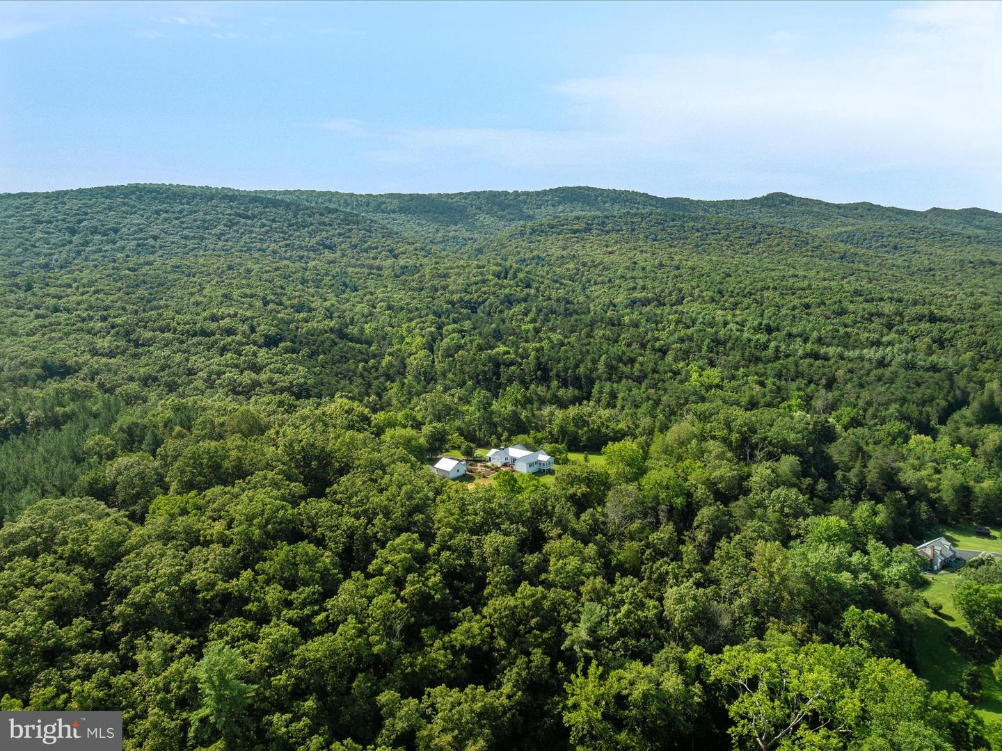 939 SEVEN FOUNTAINS RD, FORT VALLEY, Virginia 22652, 3 Bedrooms Bedrooms, ,1 BathroomBathrooms,Residential,For sale,939 SEVEN FOUNTAINS RD,VASH2012168 MLS # VASH2012168