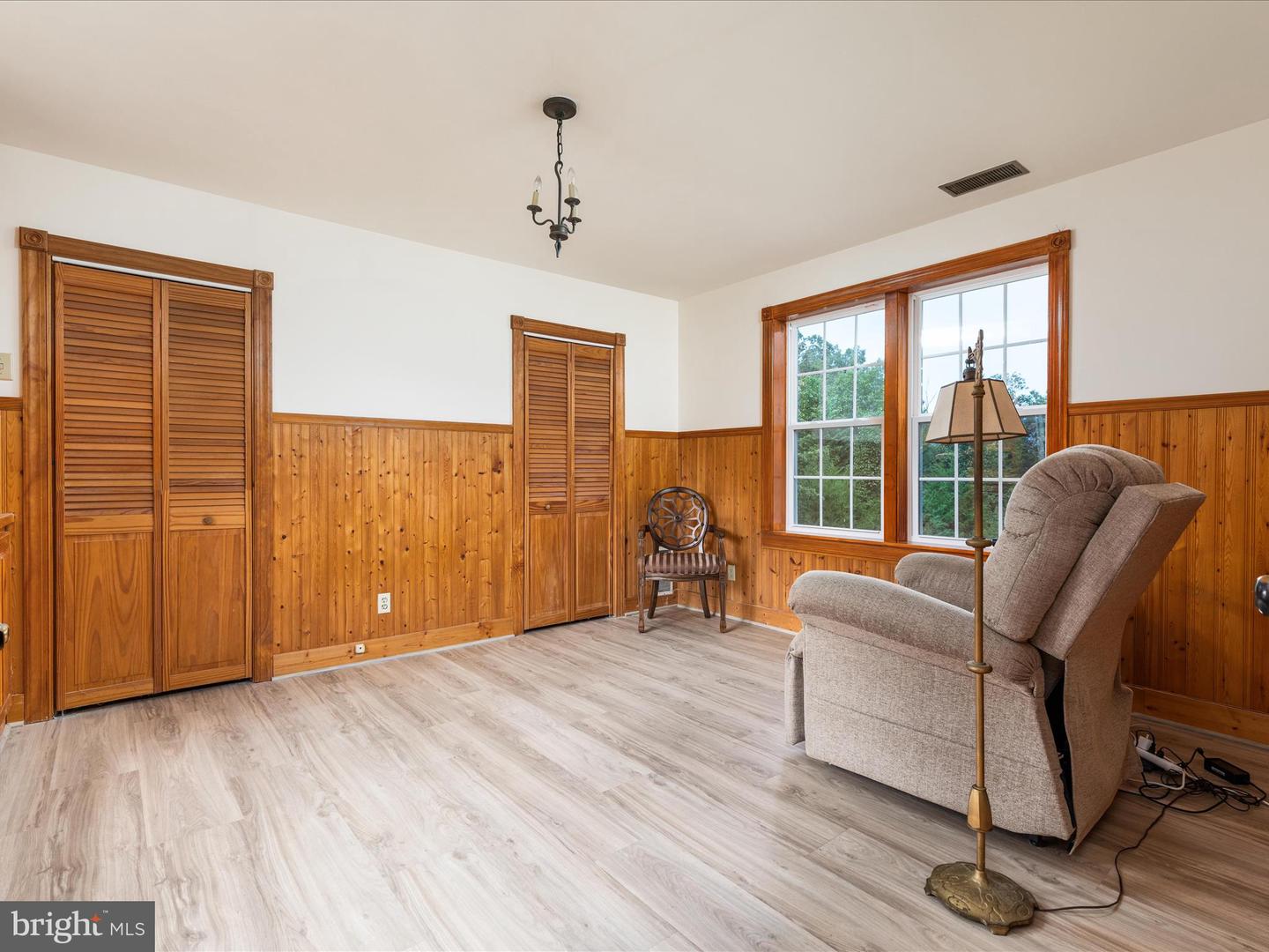939 SEVEN FOUNTAINS RD, FORT VALLEY, Virginia 22652, 3 Bedrooms Bedrooms, ,1 BathroomBathrooms,Residential,For sale,939 SEVEN FOUNTAINS RD,VASH2012168 MLS # VASH2012168