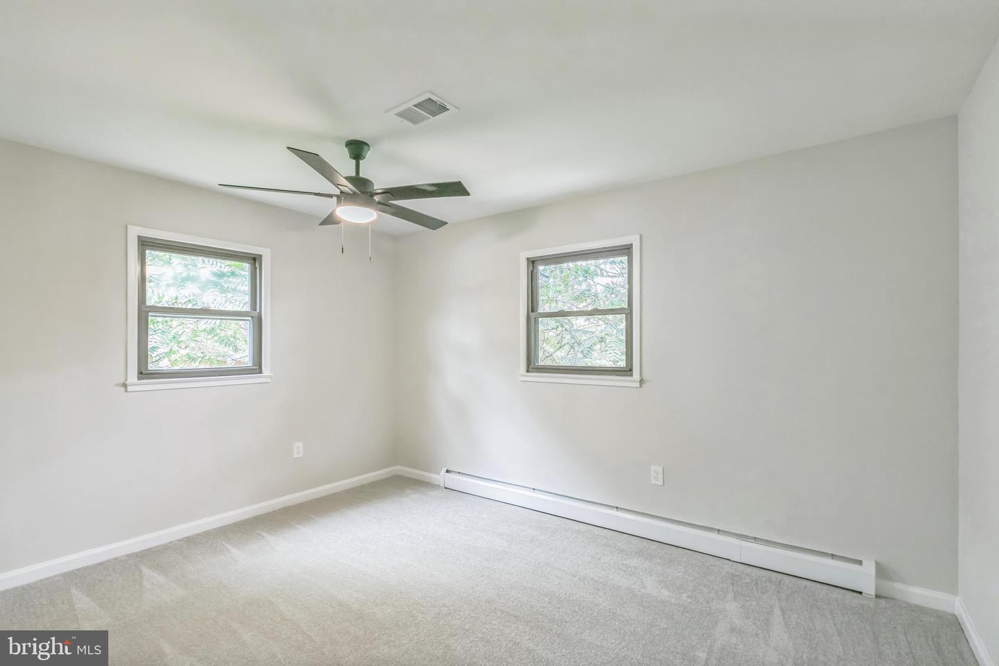 14916 CONCORD DR, WOODBRIDGE, Virginia 22193, 4 Bedrooms Bedrooms, ,2 BathroomsBathrooms,Residential,For sale,14916 CONCORD DR,VAPW2100706 MLS # VAPW2100706