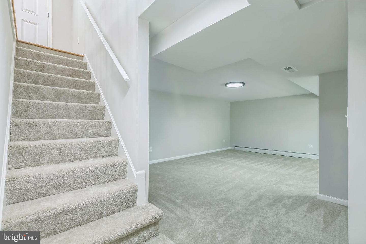 14916 CONCORD DR, WOODBRIDGE, Virginia 22193, 4 Bedrooms Bedrooms, ,2 BathroomsBathrooms,Residential,For sale,14916 CONCORD DR,VAPW2100706 MLS # VAPW2100706