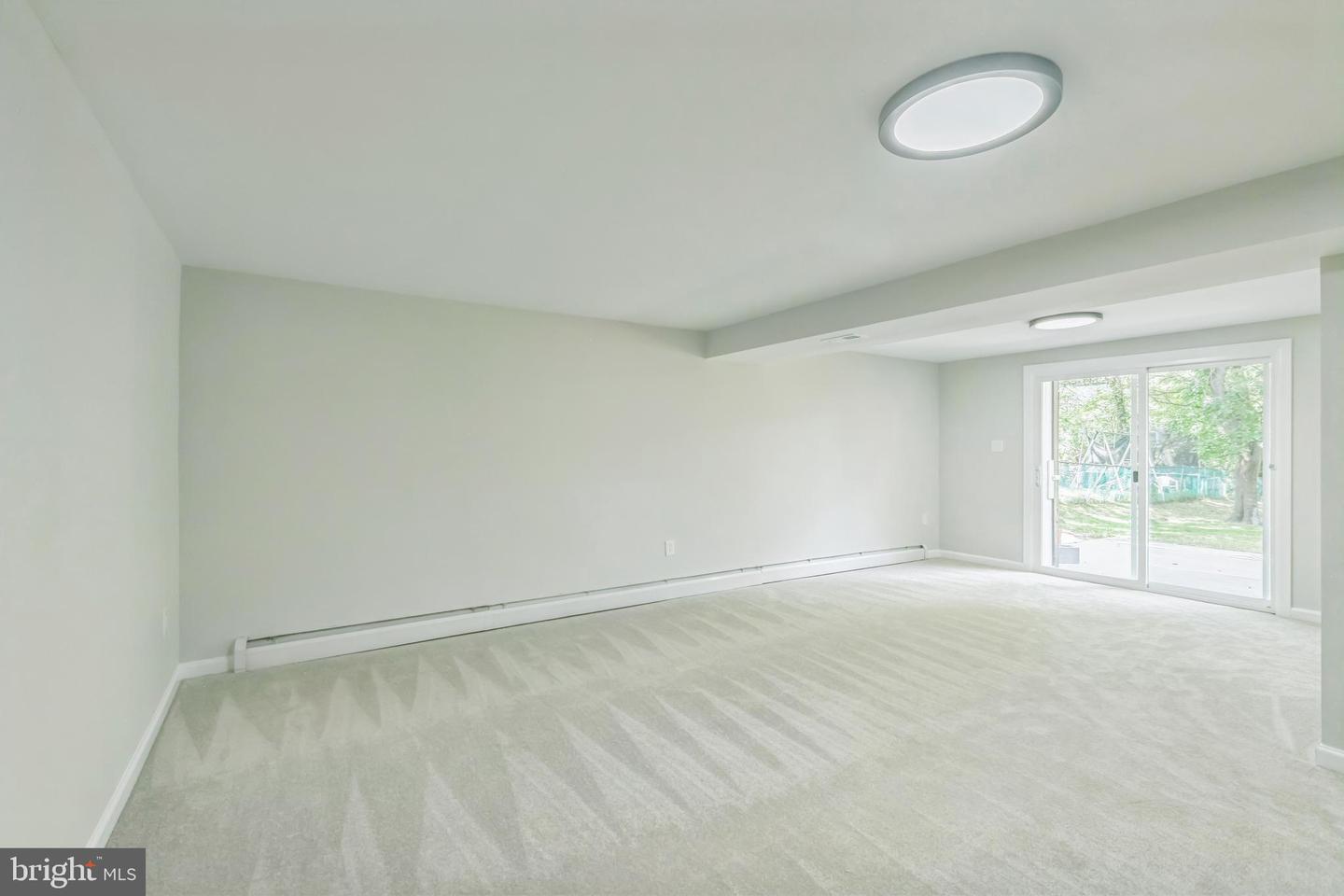14916 CONCORD DR, WOODBRIDGE, Virginia 22193, 4 Bedrooms Bedrooms, ,2 BathroomsBathrooms,Residential,For sale,14916 CONCORD DR,VAPW2100706 MLS # VAPW2100706