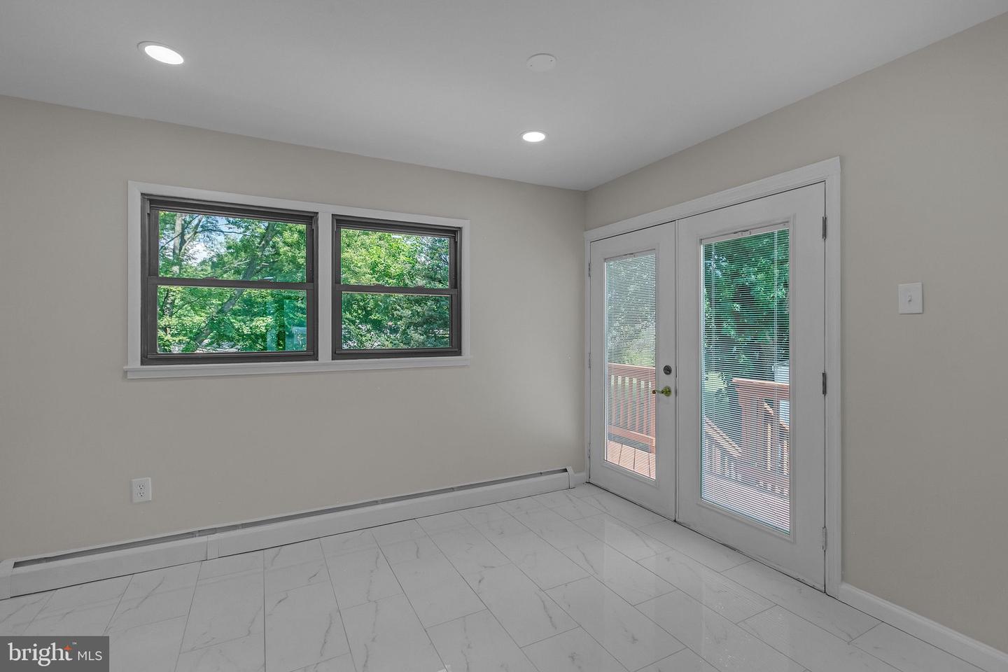 14916 CONCORD DR, WOODBRIDGE, Virginia 22193, 4 Bedrooms Bedrooms, ,2 BathroomsBathrooms,Residential,For sale,14916 CONCORD DR,VAPW2100706 MLS # VAPW2100706