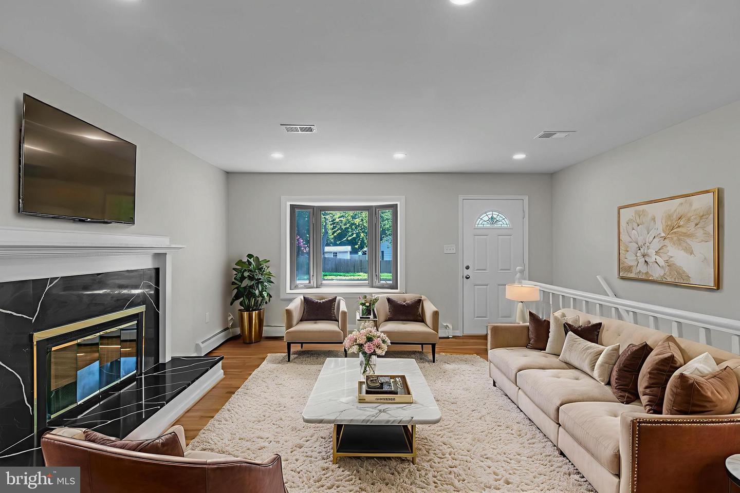 14916 CONCORD DR, WOODBRIDGE, Virginia 22193, 4 Bedrooms Bedrooms, ,2 BathroomsBathrooms,Residential,For sale,14916 CONCORD DR,VAPW2100706 MLS # VAPW2100706