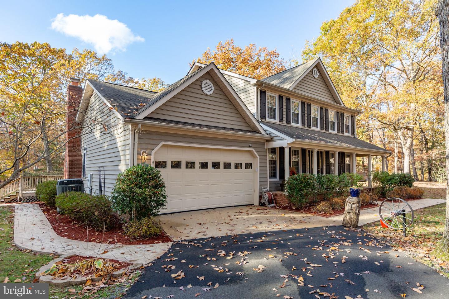 13224 AUTUMN LN, SPOTSYLVANIA, Virginia 22553, 3 Bedrooms Bedrooms, ,2 BathroomsBathrooms,Residential,For sale,13224 AUTUMN LN,VASP2035208 MLS # VASP2035208