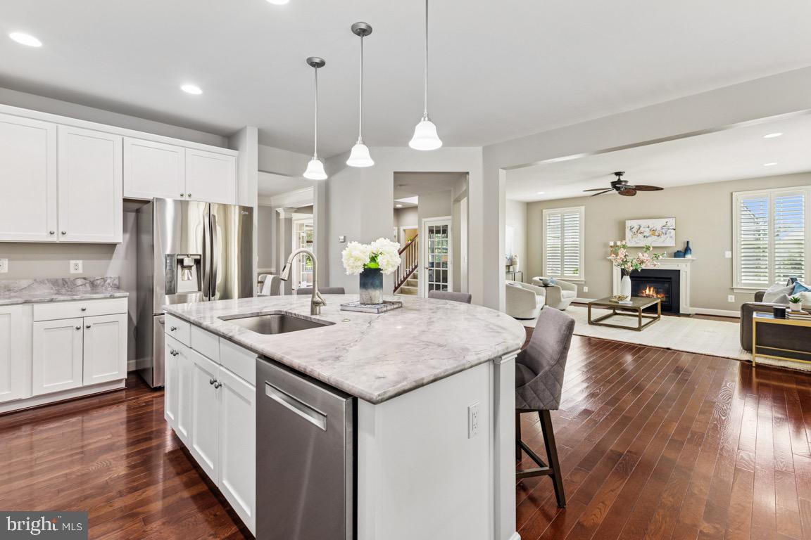 40999 WAXWING DR, LEESBURG, Virginia 20175, 5 Bedrooms Bedrooms, ,5 BathroomsBathrooms,Residential,For sale,40999 WAXWING DR,VALO2103842 MLS # VALO2103842