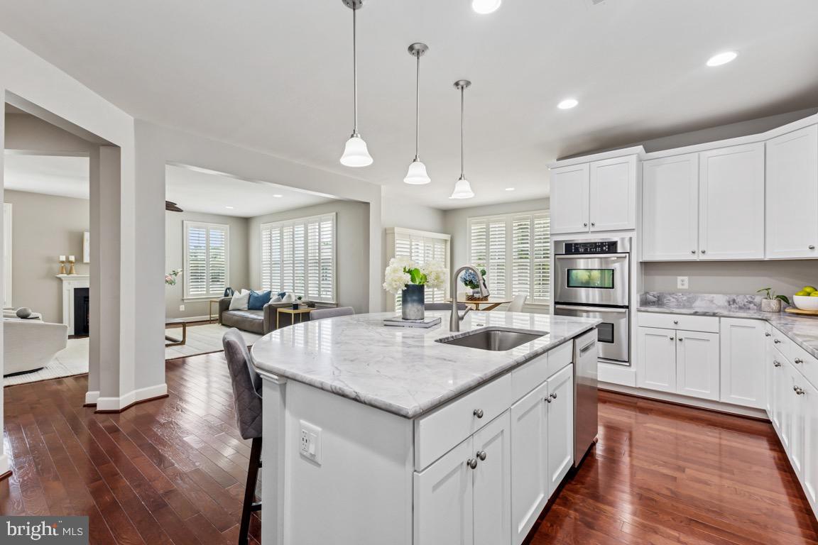 40999 WAXWING DR, LEESBURG, Virginia 20175, 5 Bedrooms Bedrooms, ,5 BathroomsBathrooms,Residential,For sale,40999 WAXWING DR,VALO2103842 MLS # VALO2103842